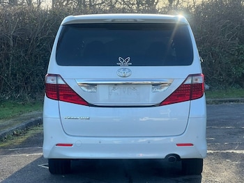 Used Toyota Vellfire 2010 for sale - 77166062: Photo