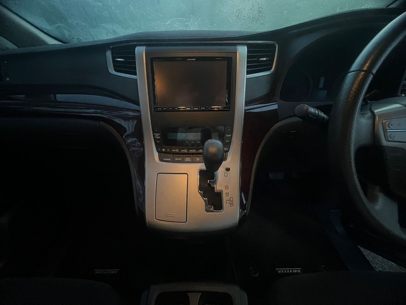 Used Toyota Vellfire 2012 for sale - 76768911: Photo 10