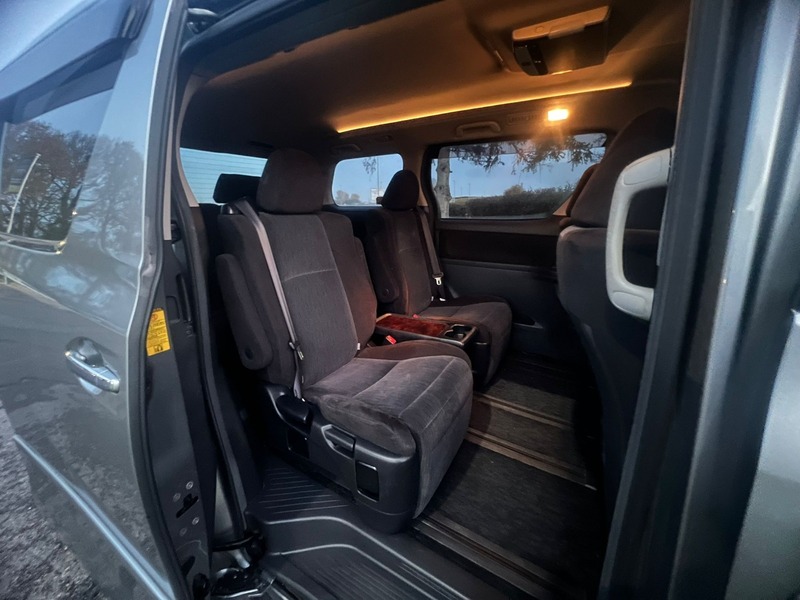 Used Toyota Vellfire 2012 for sale - 76768911: Photo 12