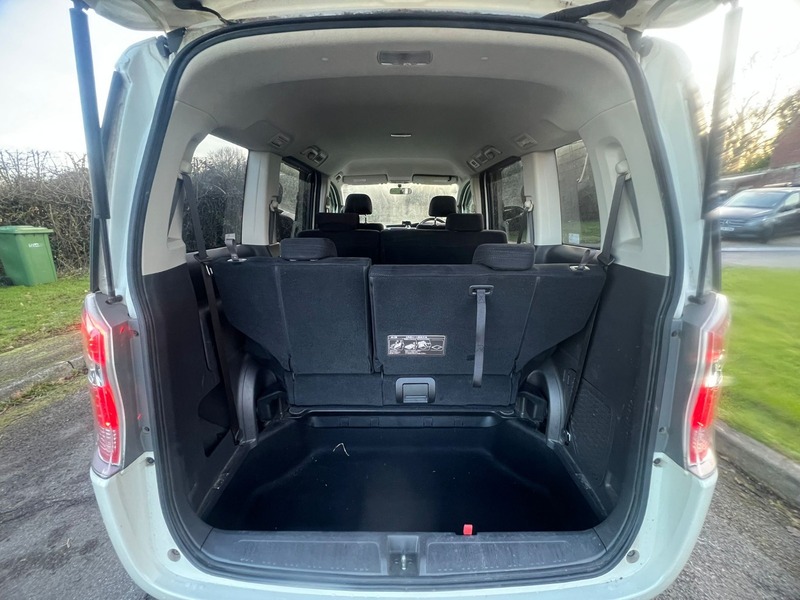 Used Honda Stepwagon 2010 for sale - 77166056: Photo 13