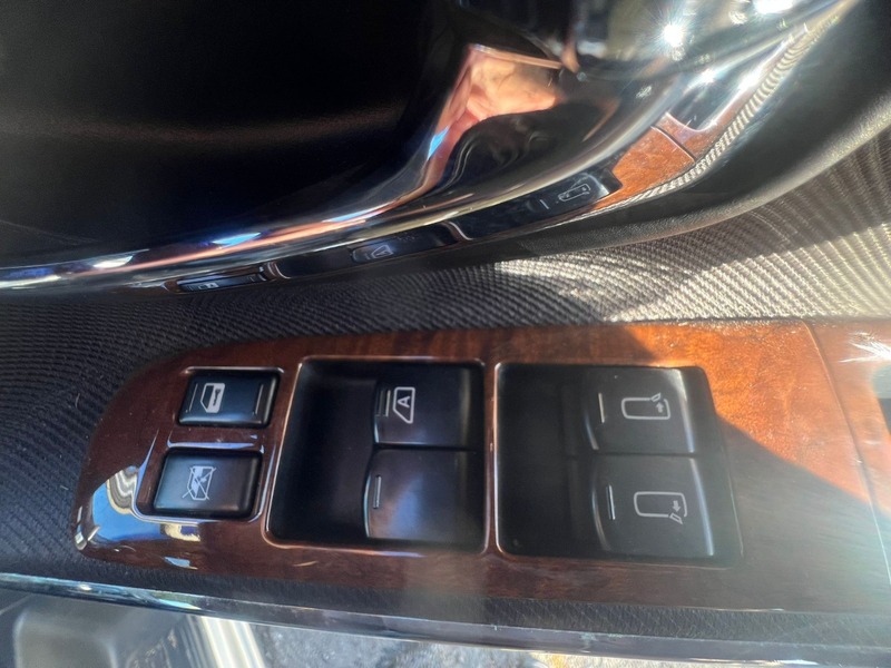 Used Nissan Elgrand 2008 for sale - 77166061: Photo 6