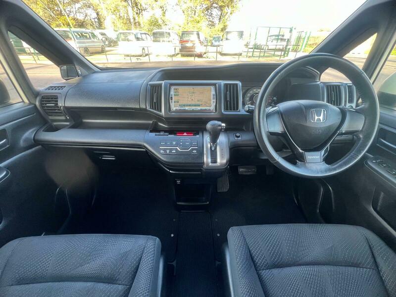 Used Honda Stepwagon 2021 for sale - 76596066: Photo 9