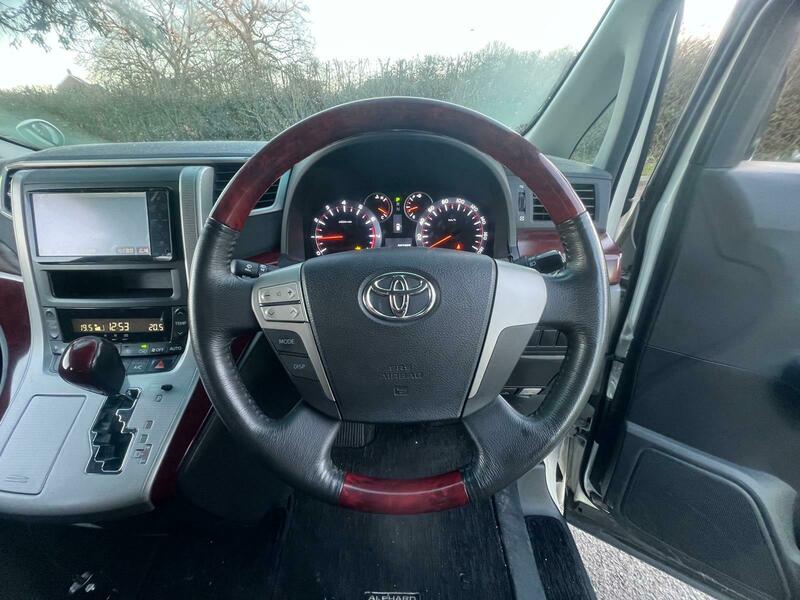 Used Toyota Alphard 2008 for sale - 77101129: Photo 5