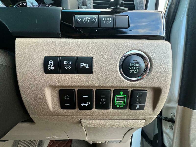 Used Toyota Alphard 2009 for sale - 76380192: Photo 10