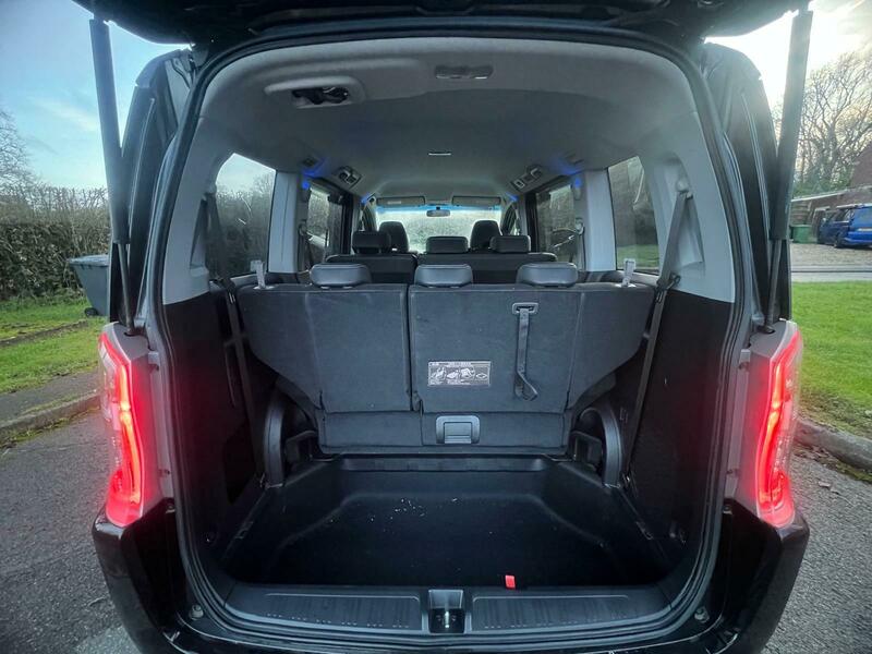 Used Honda Stepwagon 2013 for sale - 77020524: Photo 16