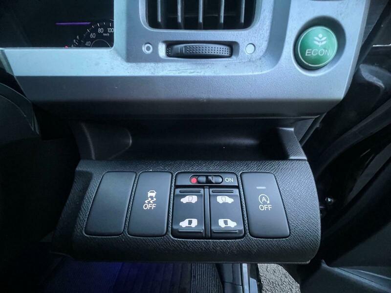 Used Honda Stepwagon 2013 for sale - 77020524: Photo 8