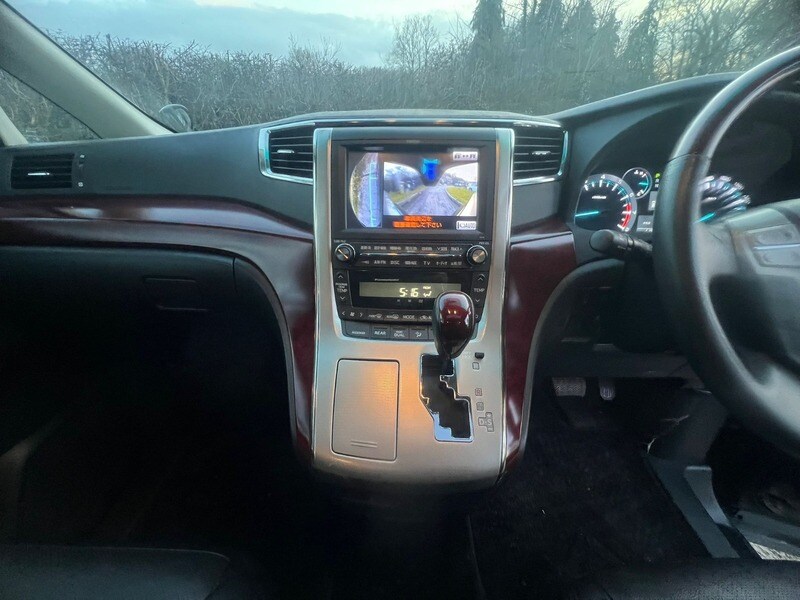 Used Toyota Vellfire 2008 for sale - 77547936: Photo 11