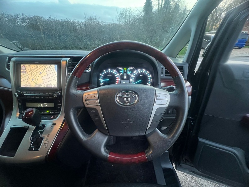 Used Toyota Vellfire 2008 for sale - 77547936: Photo 8