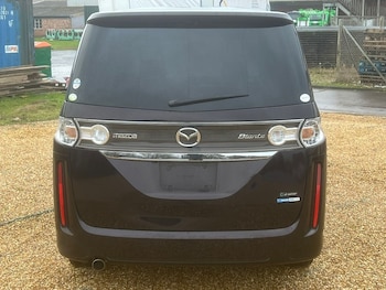 Used Mazda Biante 2009 for sale - 75681019: Photo