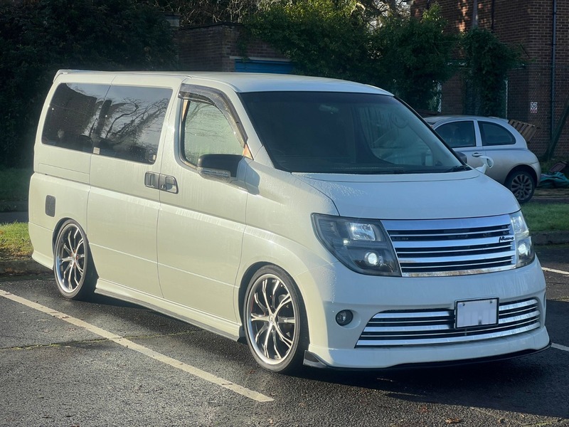 Used Nissan Elgrand 2008 for sale - 76941716: Photo 1