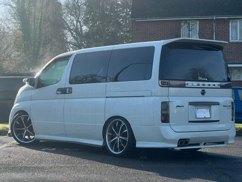 Used Nissan Elgrand 2008 for sale - 76941716: Photo 3