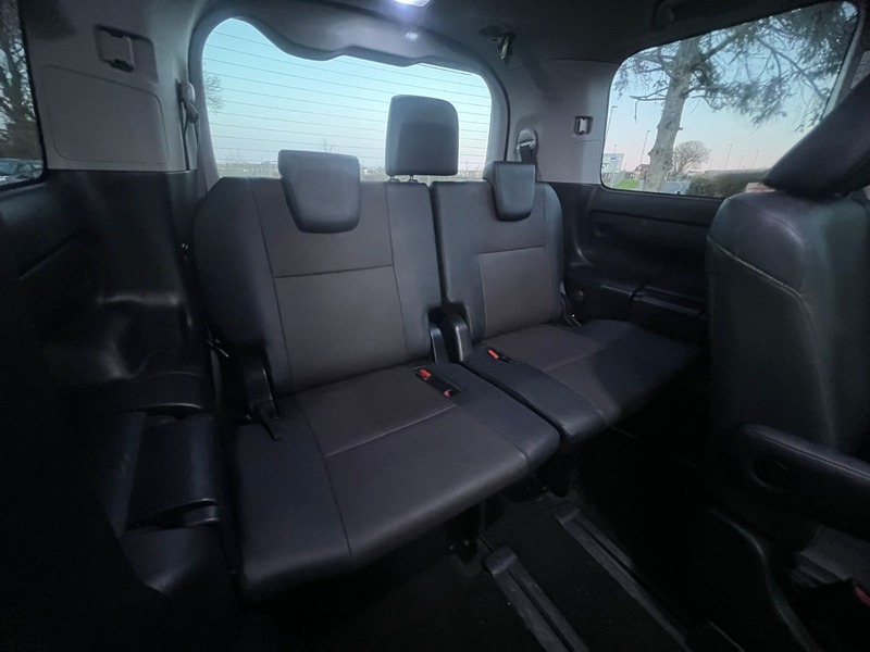 Used Toyota Voxy 2015 for sale - 77166055: Photo 15