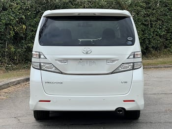 Used Toyota Vellfire 2011 for sale - 79743665: Photo