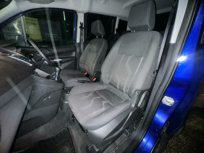 Used Ford Tourneo Connect 2013 for sale - 77535651: Photo 9