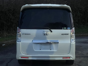 Used Honda Stepwagon 2011 for sale - 79264221: Photo