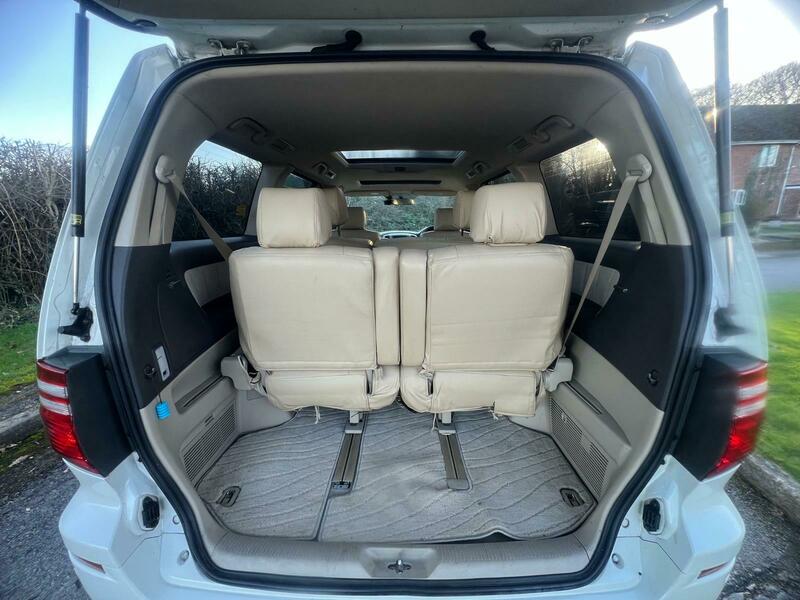 Used Toyota Alphard 2024 for sale - 78056804: Photo 12