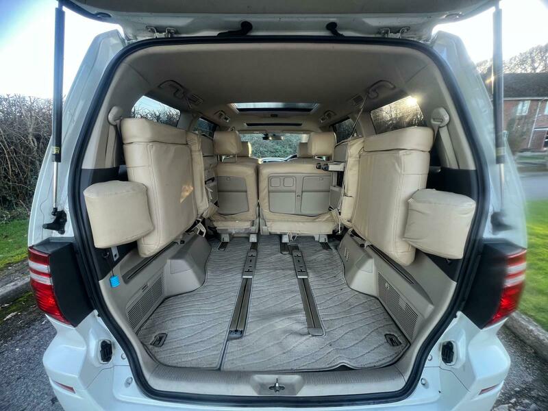 Used Toyota Alphard 2024 for sale - 78056804: Photo 13