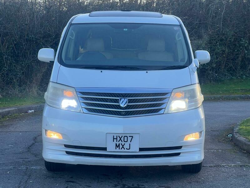 Used Toyota Alphard 2024 for sale - 78056804: Photo 2