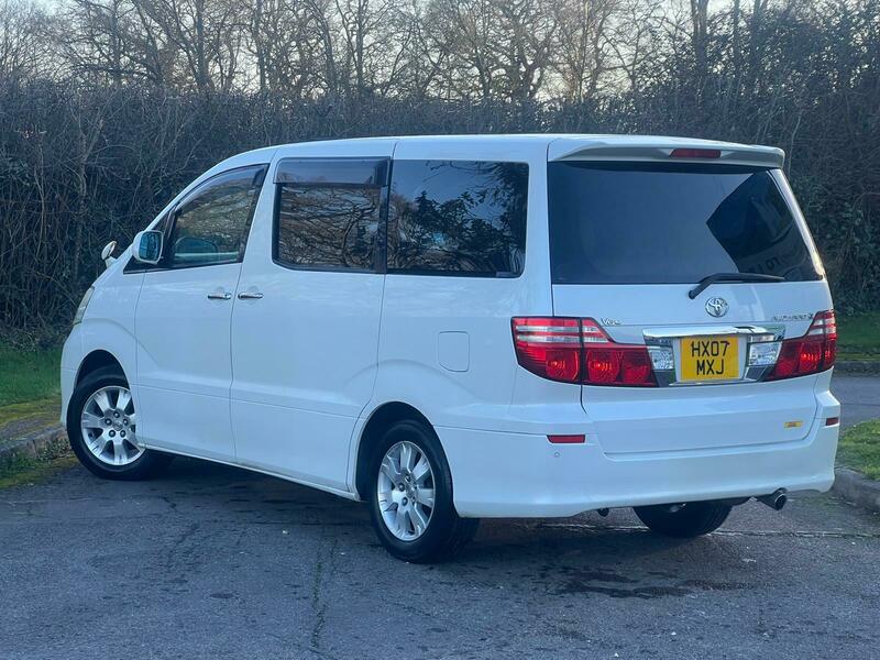 Used Toyota Alphard 2024 for sale - 78056804: Photo 3