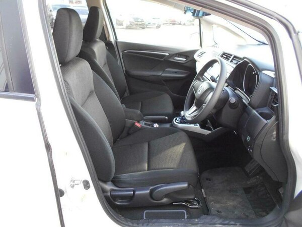 Used Honda Jazz 2014 for sale - 72505163: Photo 9