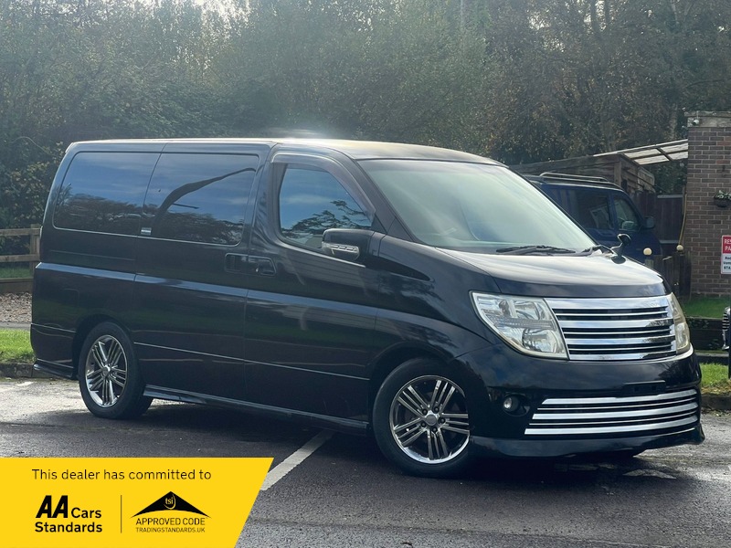 Used Nissan Elgrand 2007 for sale - 76670714: Photo 1