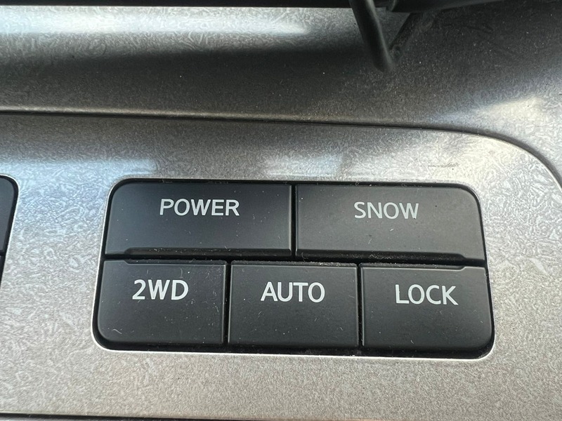 Used Nissan Elgrand 2007 for sale - 76670714: Photo 11