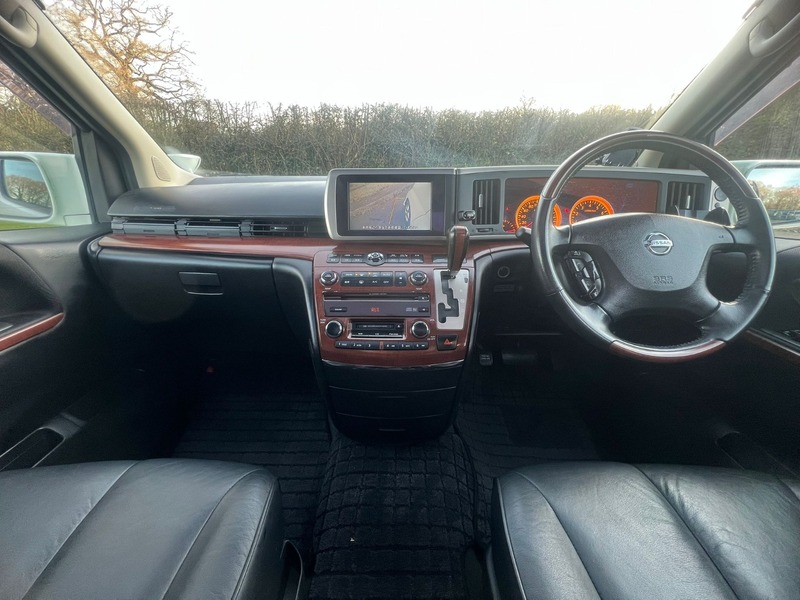 Used Nissan Elgrand 2022 for sale - 76941706: Photo 10