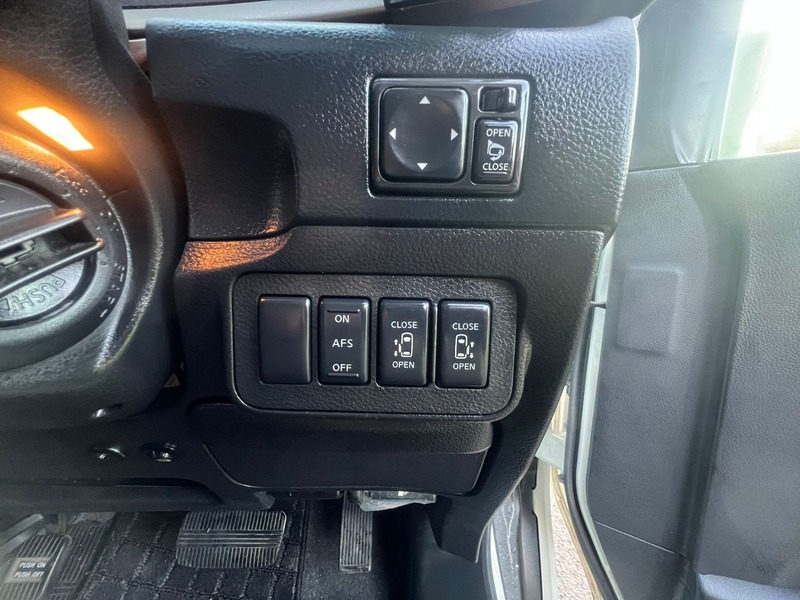 Used Nissan Elgrand 2022 for sale - 76941706: Photo 7