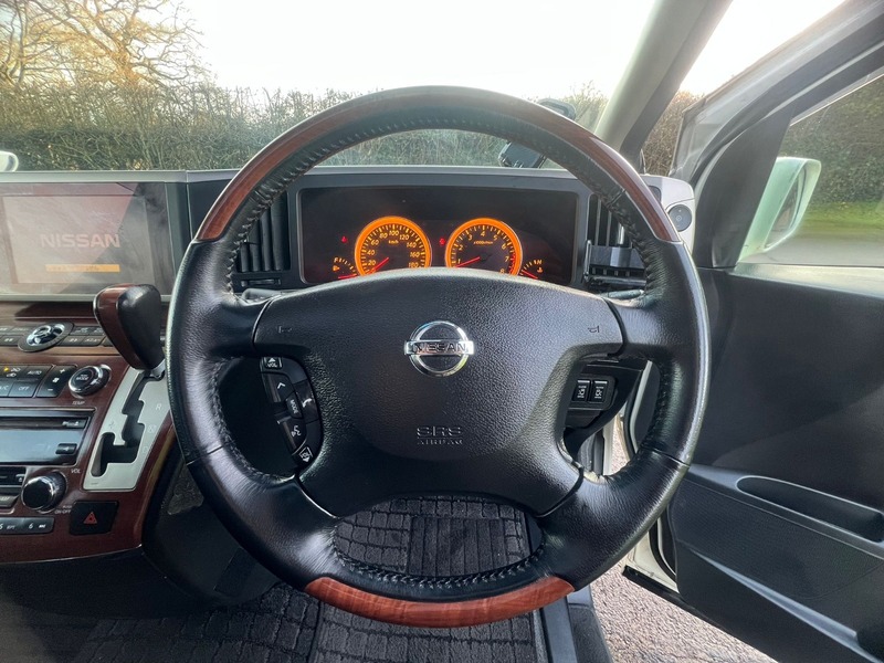 Used Nissan Elgrand 2022 for sale - 76941706: Photo 8