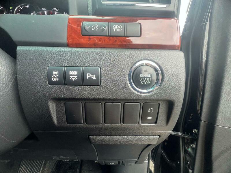 Used Toyota Vellfire 2010 for sale - 76655600: Photo 6