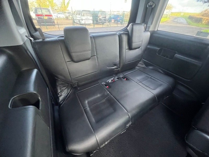 Used Honda Stepwagon 2010 for sale - 76941704: Photo 16