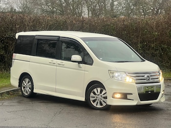 Used Honda Stepwagon 2010 for sale - 79264233: Photo