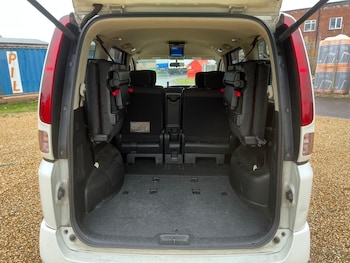 Used Nissan Serena 2009 for sale - 79264230: Photo