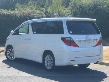 Used Toyota Alphard 2008 for sale - 79610864: Photo