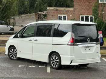Used Nissan Serena  for sale - 75171903: Photo
