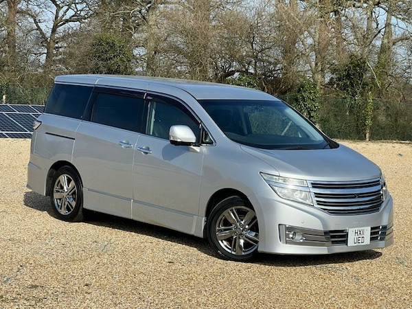 Used Nissan Elgrand 2011 for sale - 73971576: Photo 1