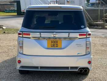Used Nissan Elgrand  for sale - 73971576: Photo
