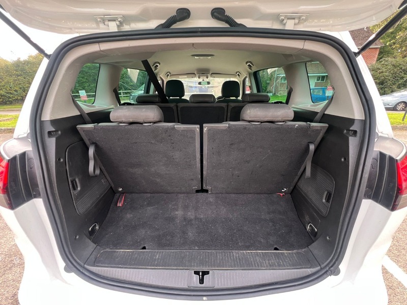 Used Vauxhall Zafira 2017 for sale - 76368373: Photo 17