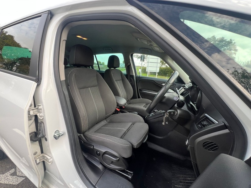 Used Vauxhall Zafira 2017 for sale - 76368373: Photo 5
