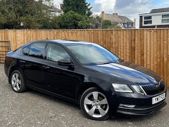 Used Skoda Karoq 2017 for sale - 76340847: Photo