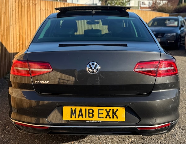 Used Volkswagen Passat 2018 for sale - 76250730: Photo 11