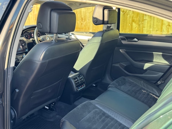 Used Volkswagen Passat 2018 for sale - 76250730: Photo 16