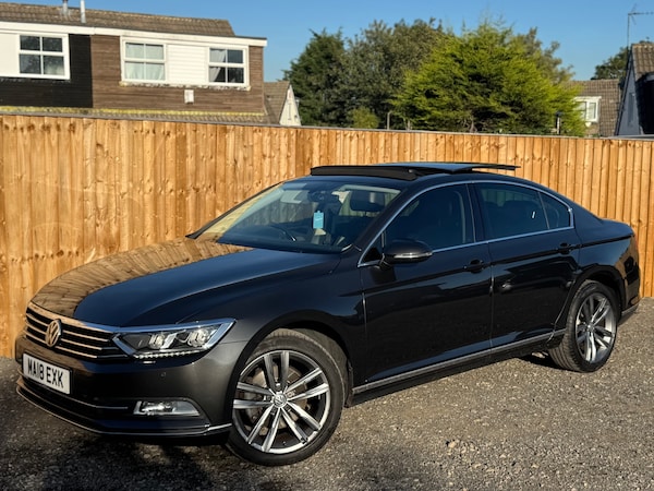 Used Volkswagen Passat 2018 for sale - 76250730: Photo 4