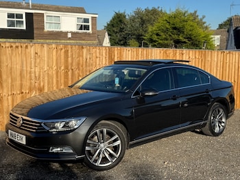 Used Volkswagen Passat 2018 for sale - 76250730: Photo 4