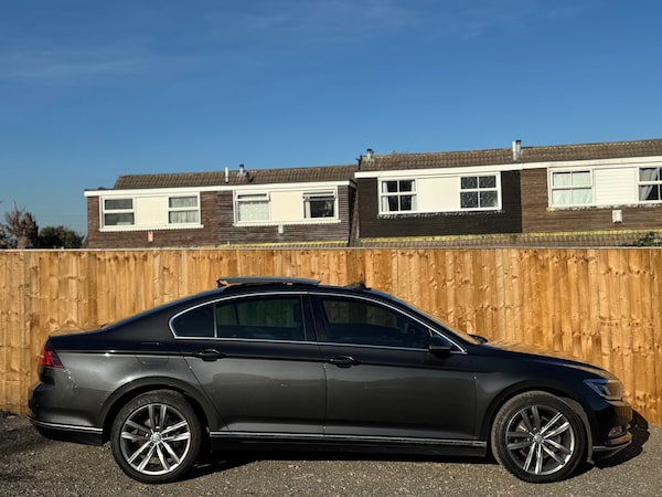 Used Volkswagen Passat 2018 for sale - 76250730: Photo 6