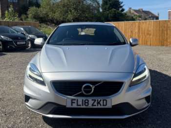 Used Volvo V40 2018 for sale - 75230684: Photo