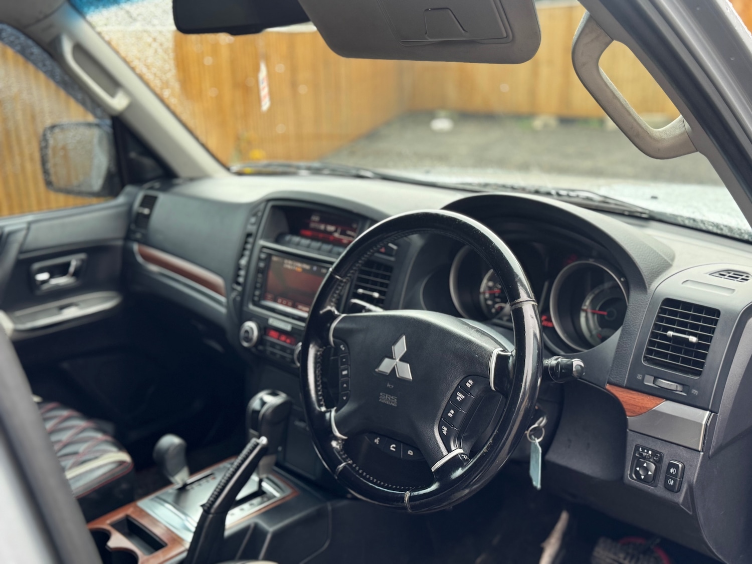 Used Mitsubishi Shogun 2013 for sale - 76560202: Photo 10