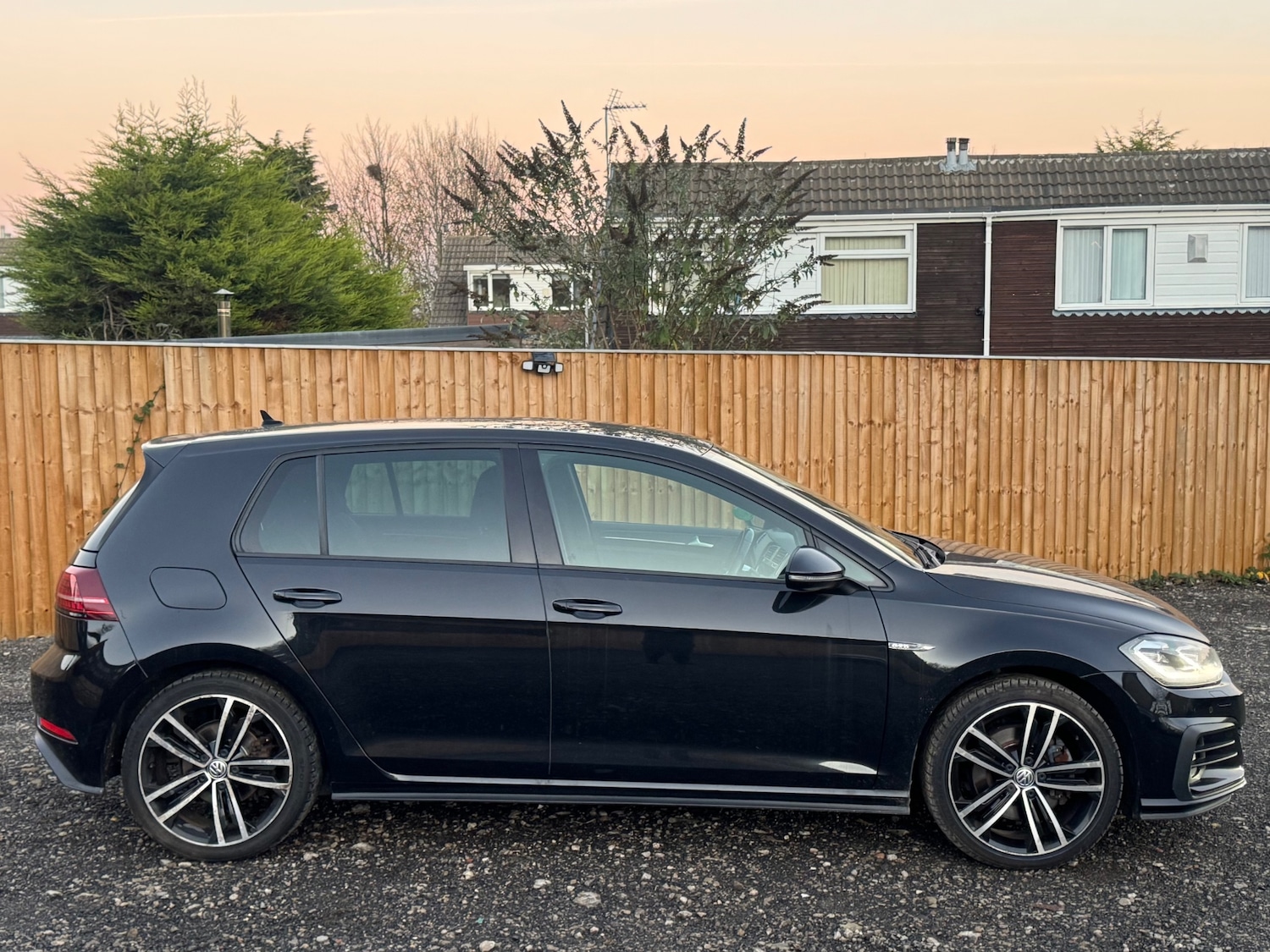 Used Volkswagen Golf 2019 for sale - 76606130: Photo 6