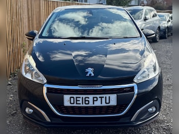 Used Peugeot 208 2016 for sale - 76046439: Photo