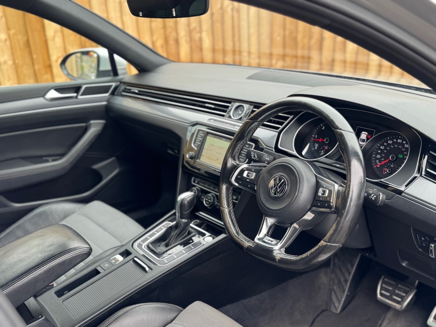 Used Volkswagen Passat 2015 for sale - 76195886: Photo 11